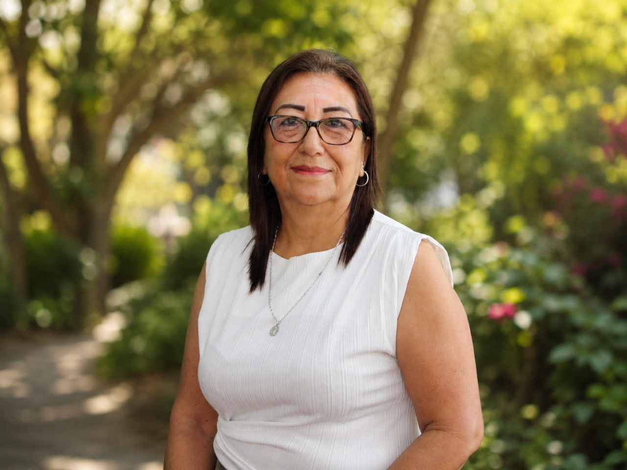 Integrante del departamento de conserjería Mayudel Mendoza
